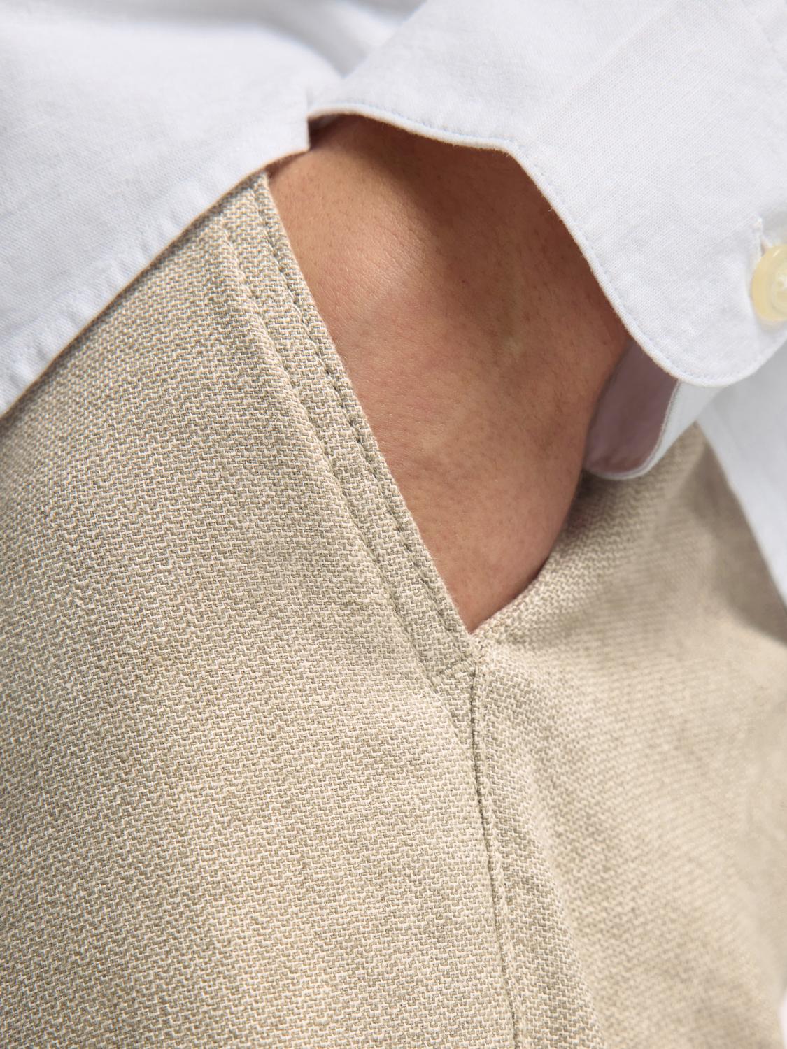 model_shot-detail