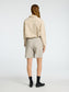 model_shot-back