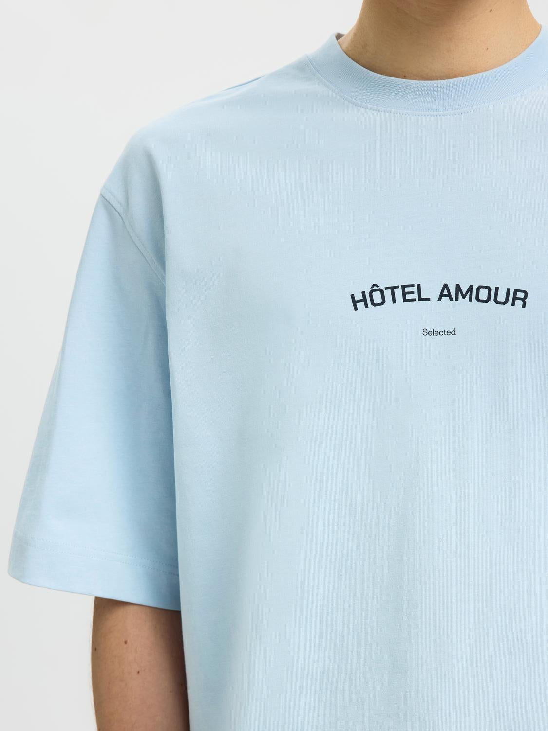 model_shot-detail