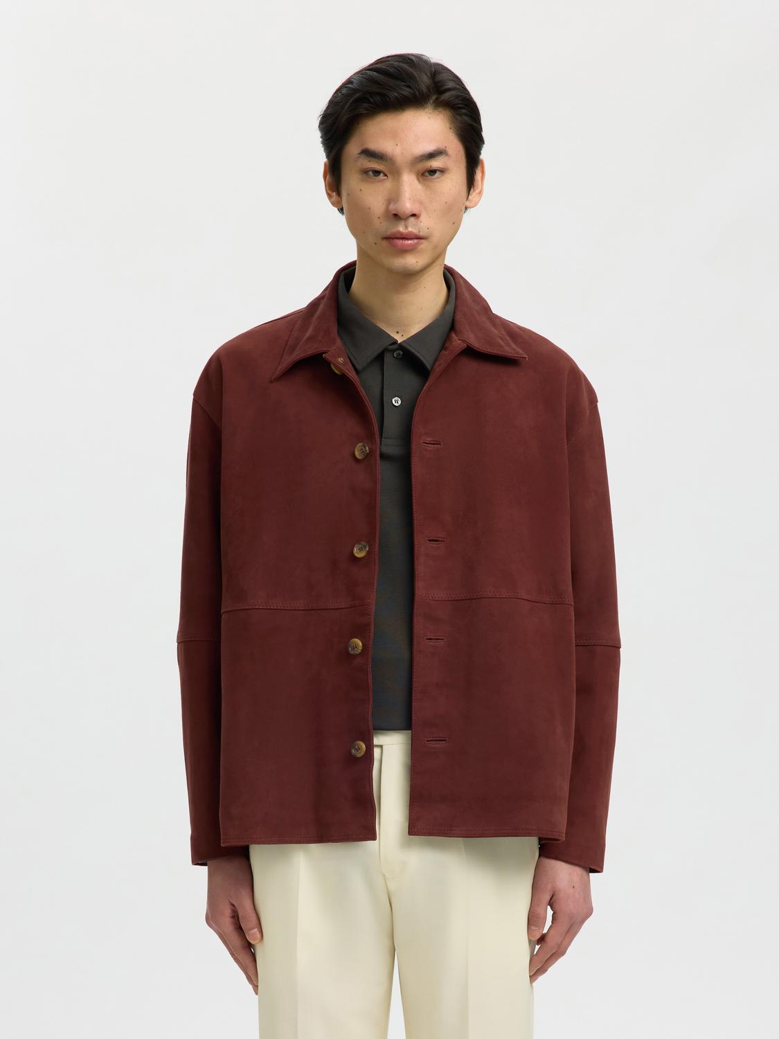 model_shot-front