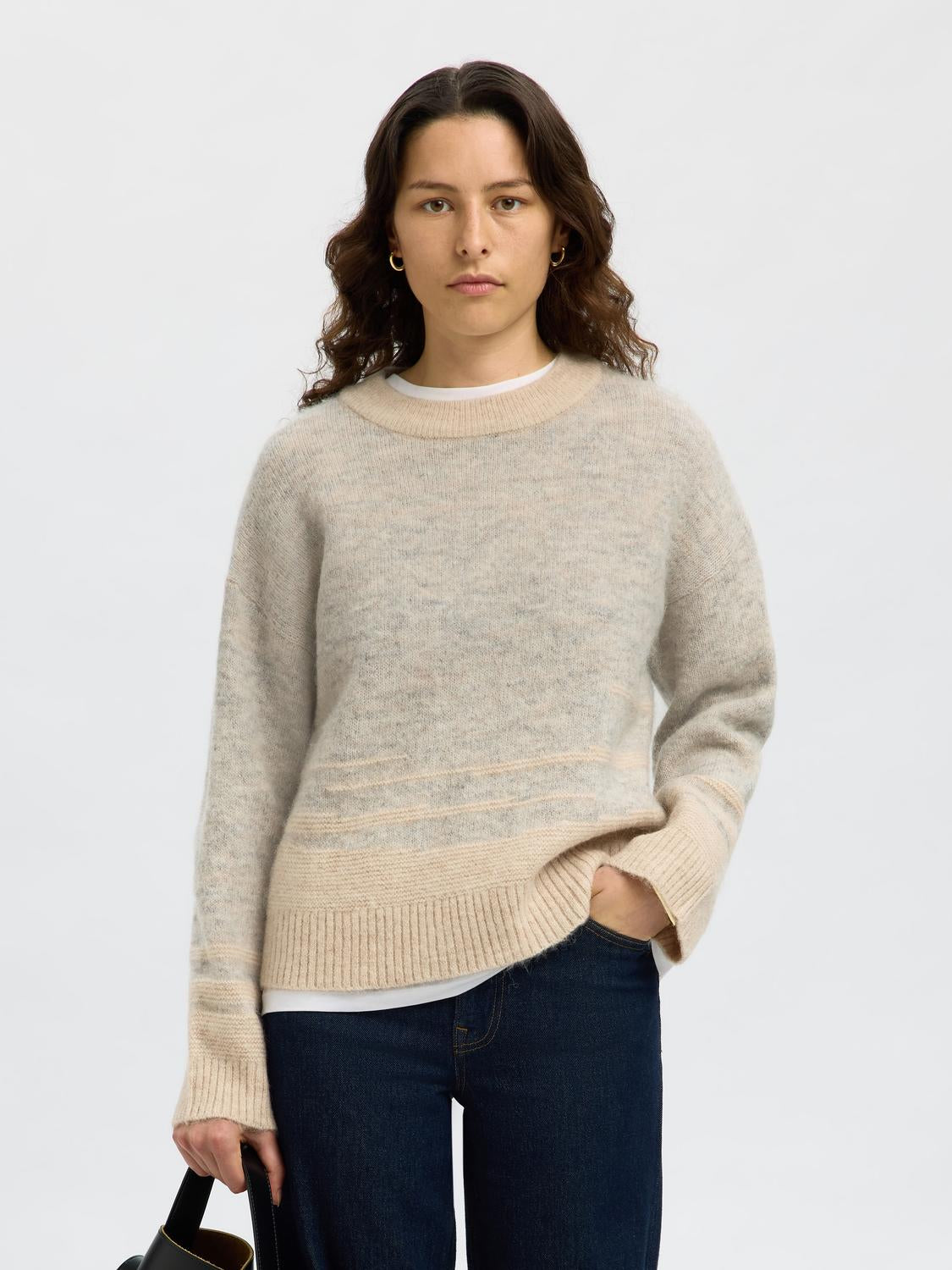 model_shot-front