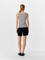 model_shot-back