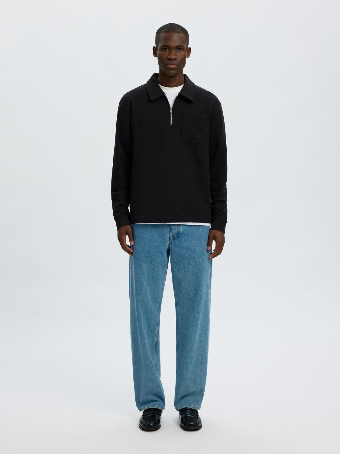 model_shot-front_full