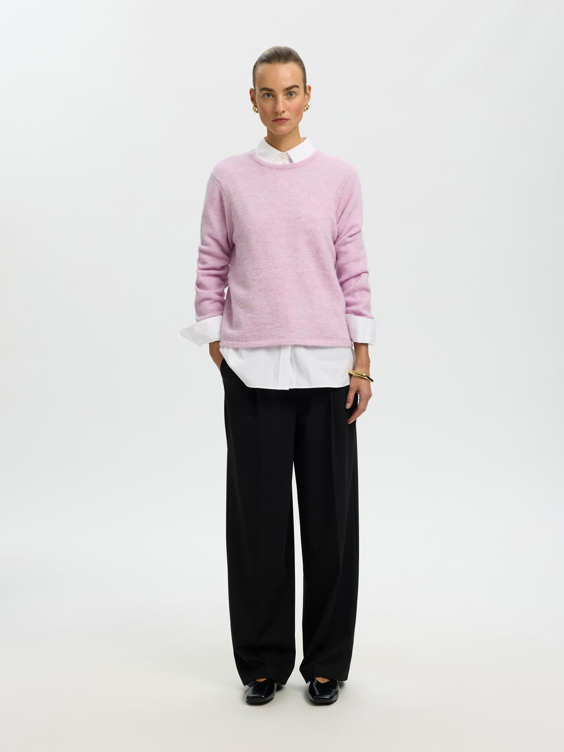 model_shot-front_full