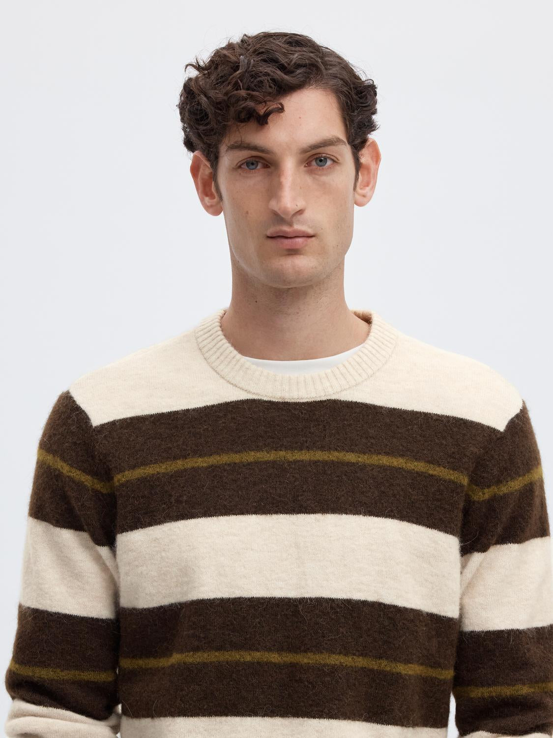 model_shot-detail