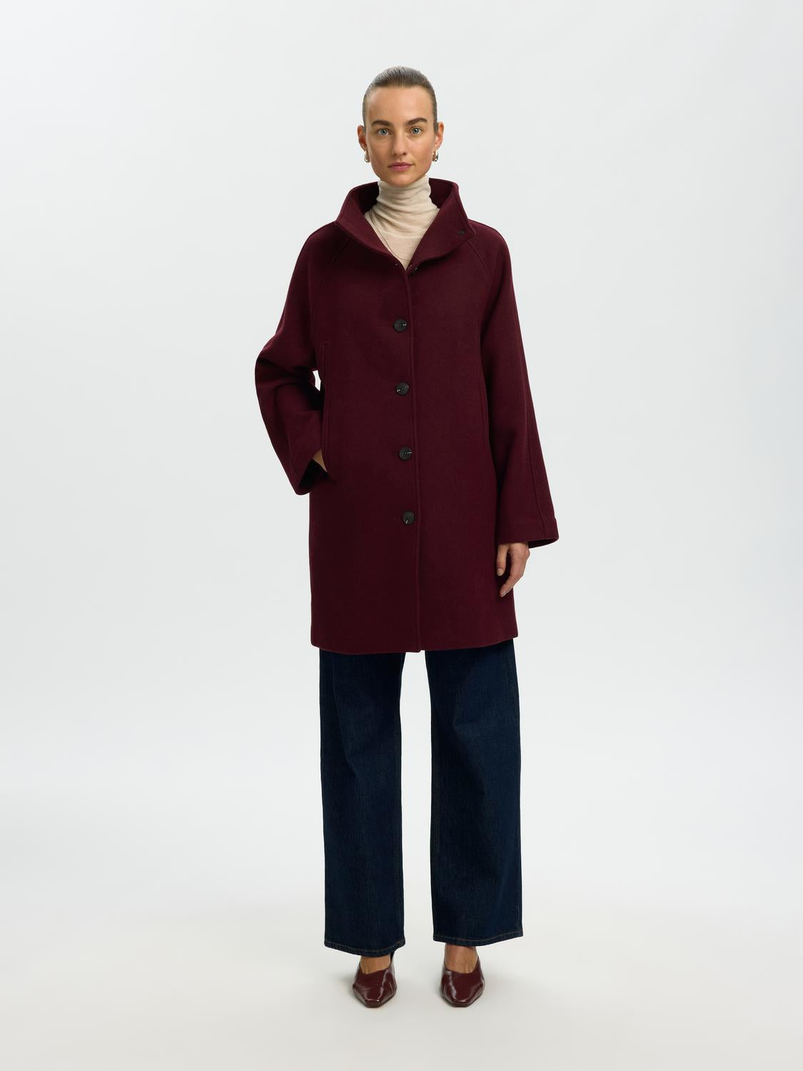 model_shot-front