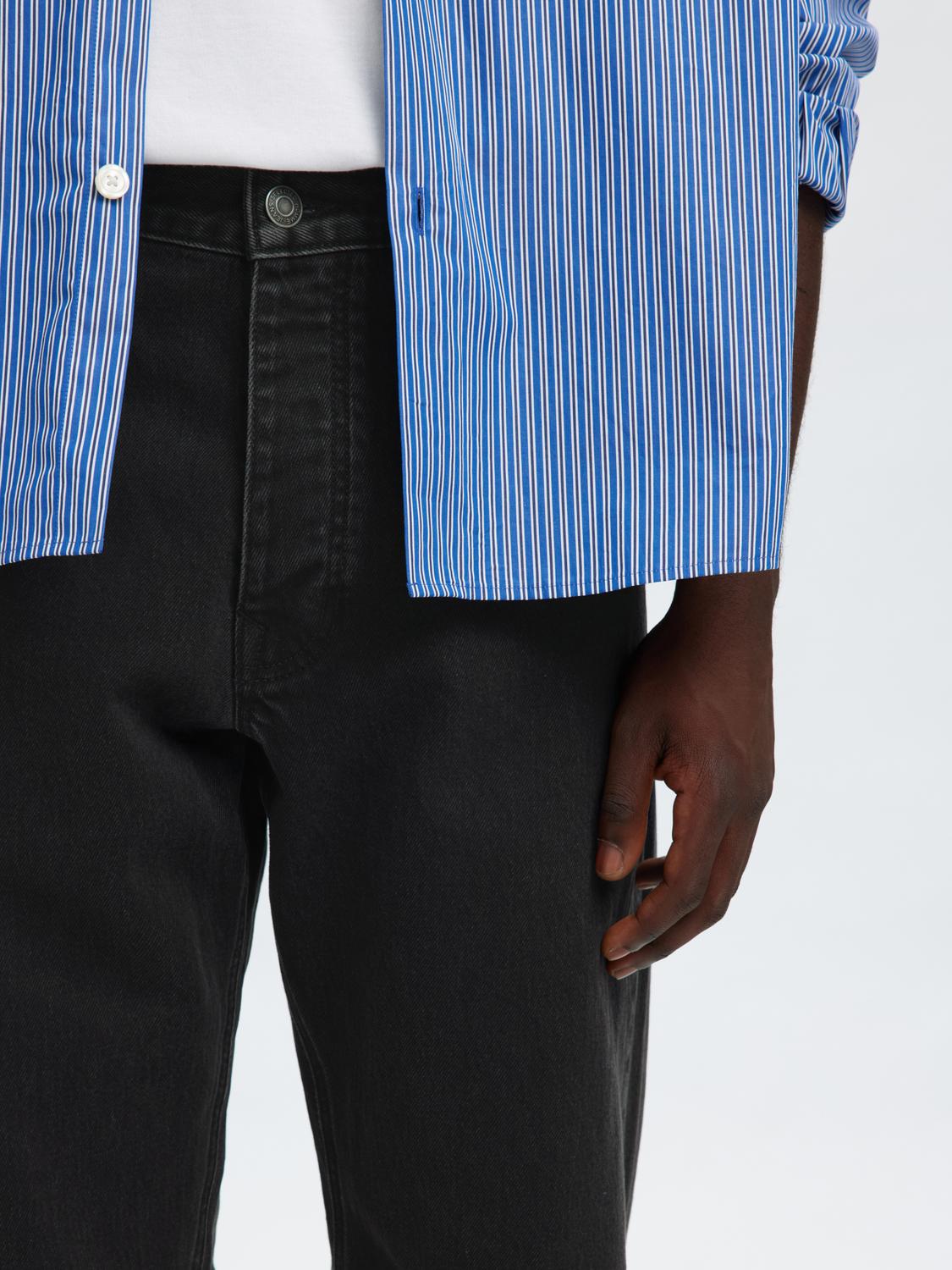 model_shot-detail