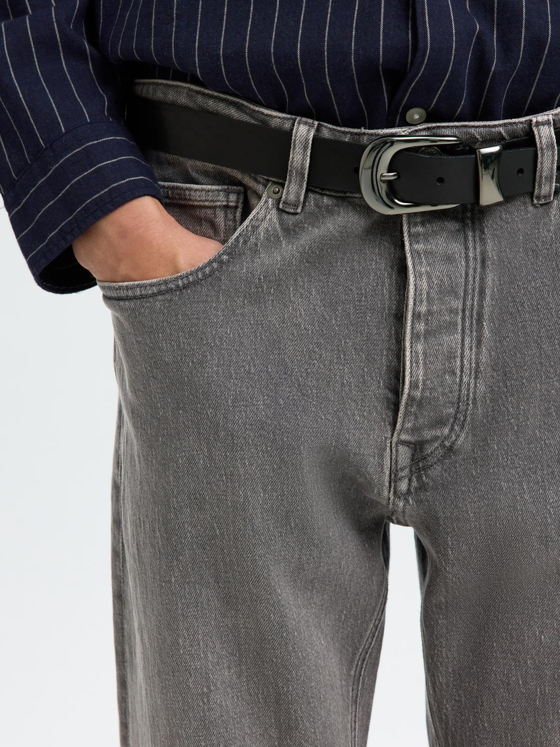model_shot-detail