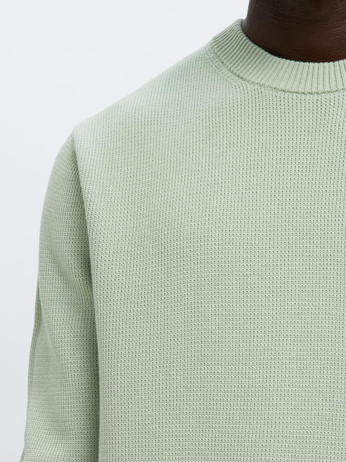 model_shot-detail