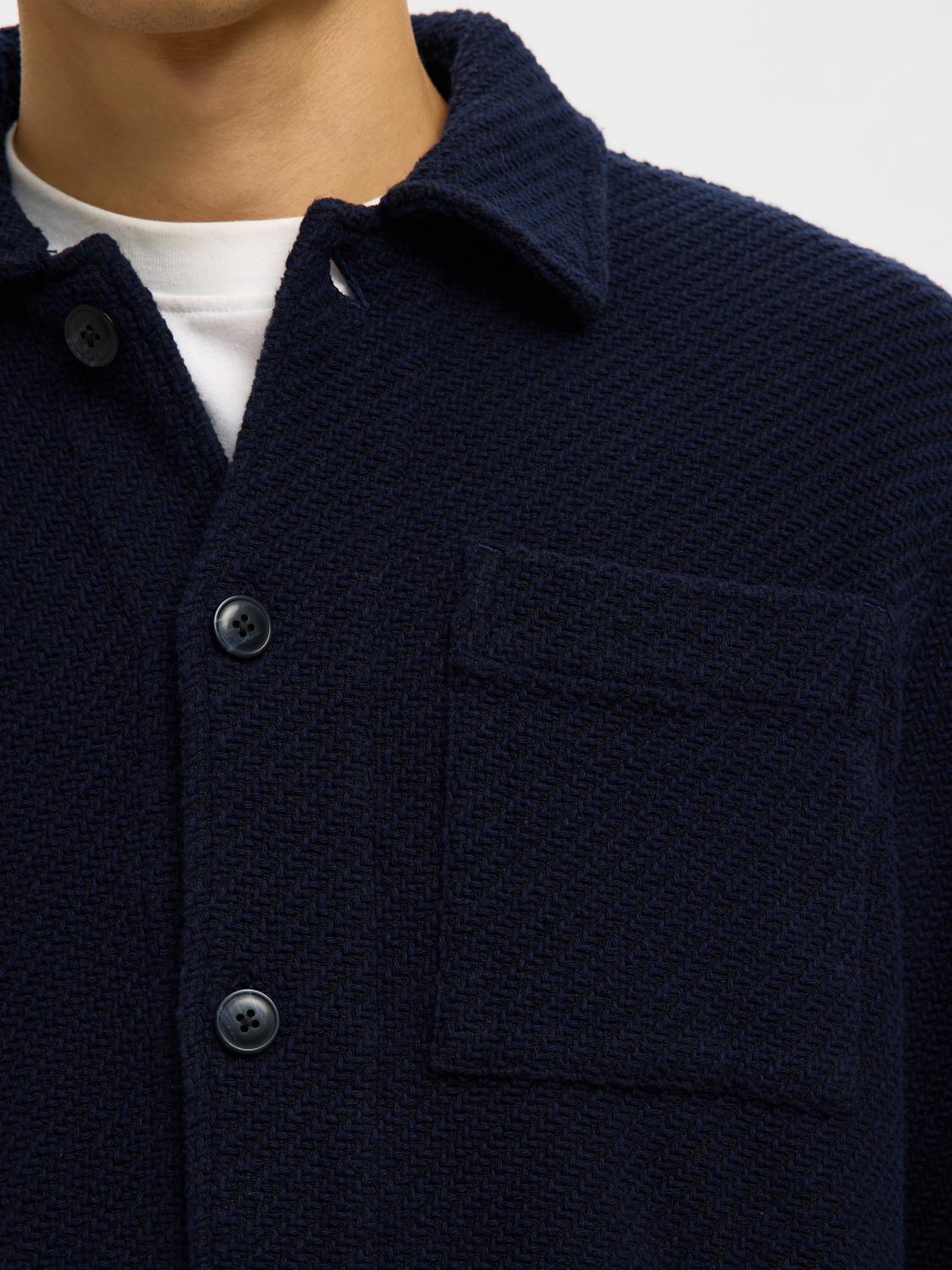 model_shot-detail