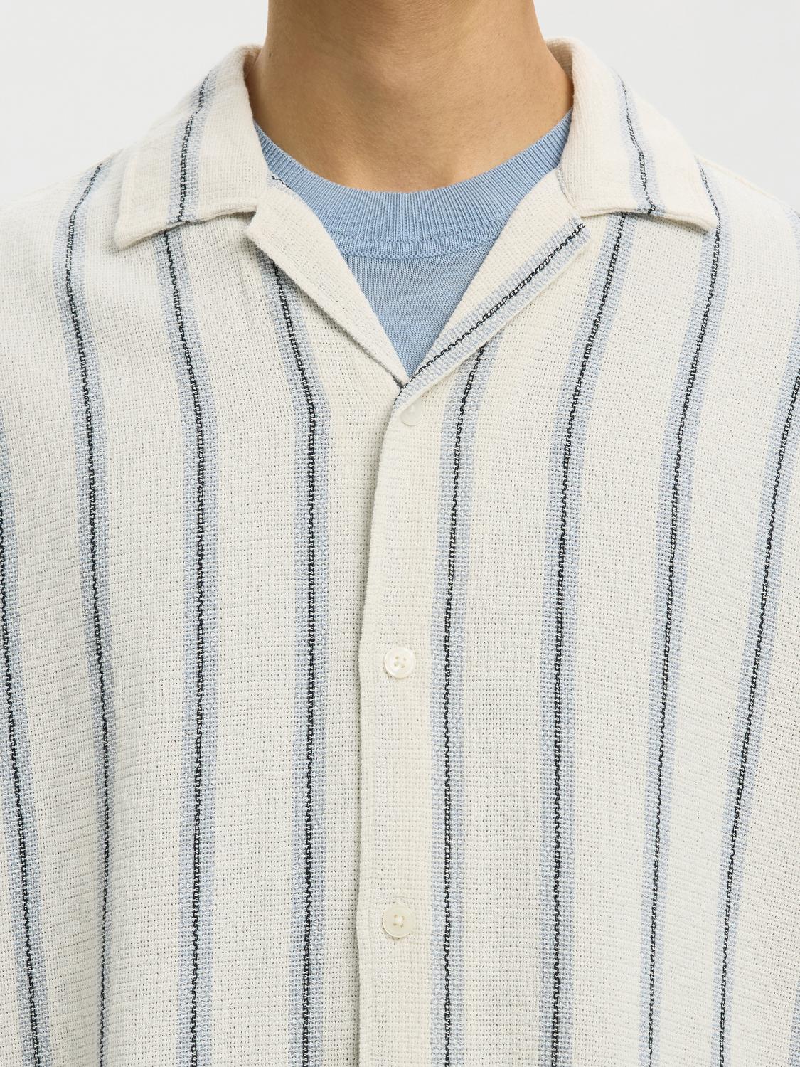 model_shot-detail