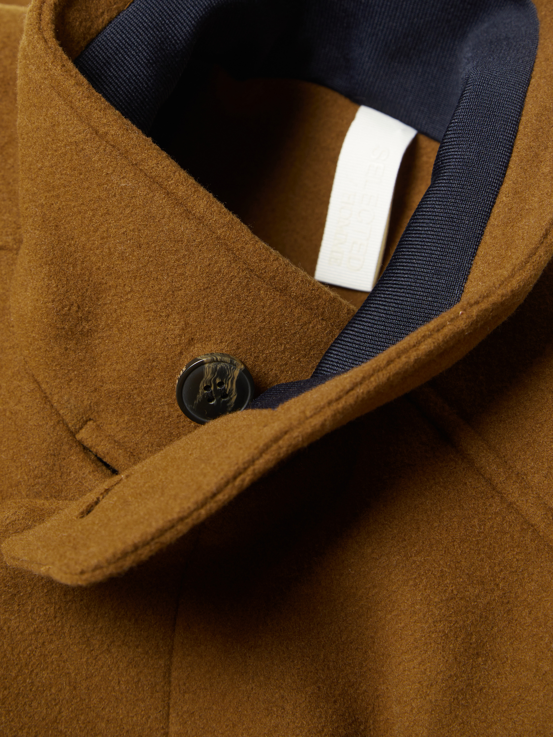 model_shot-detail