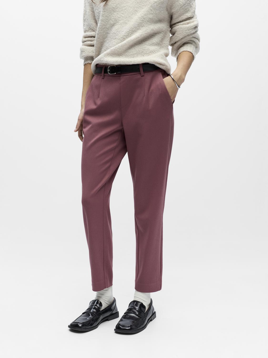 model_shot-front
