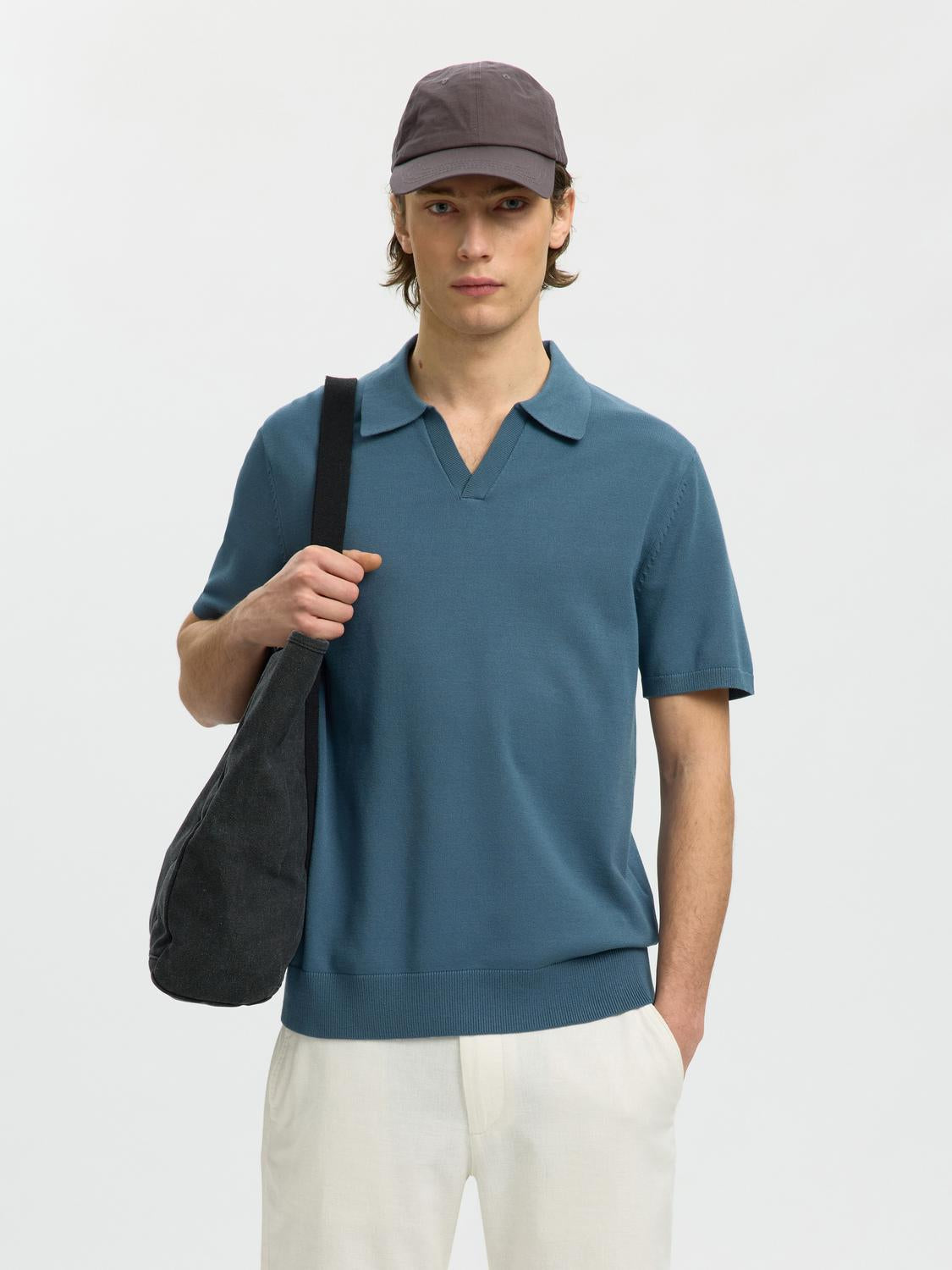 model_shot-front