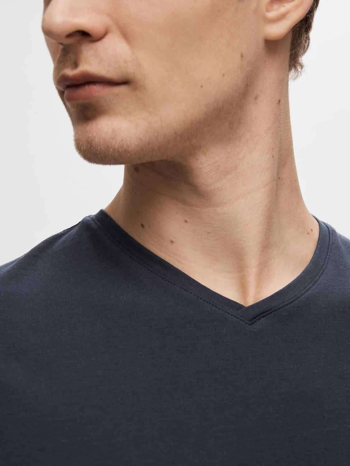 model_shot-detail