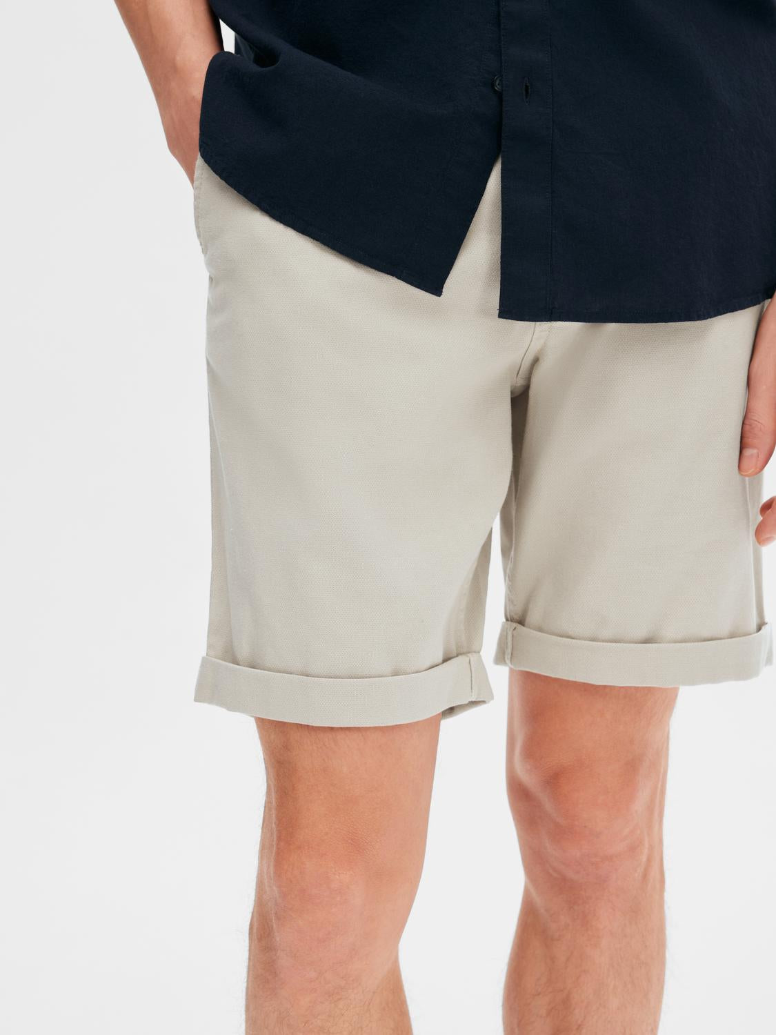 model_shot-detail